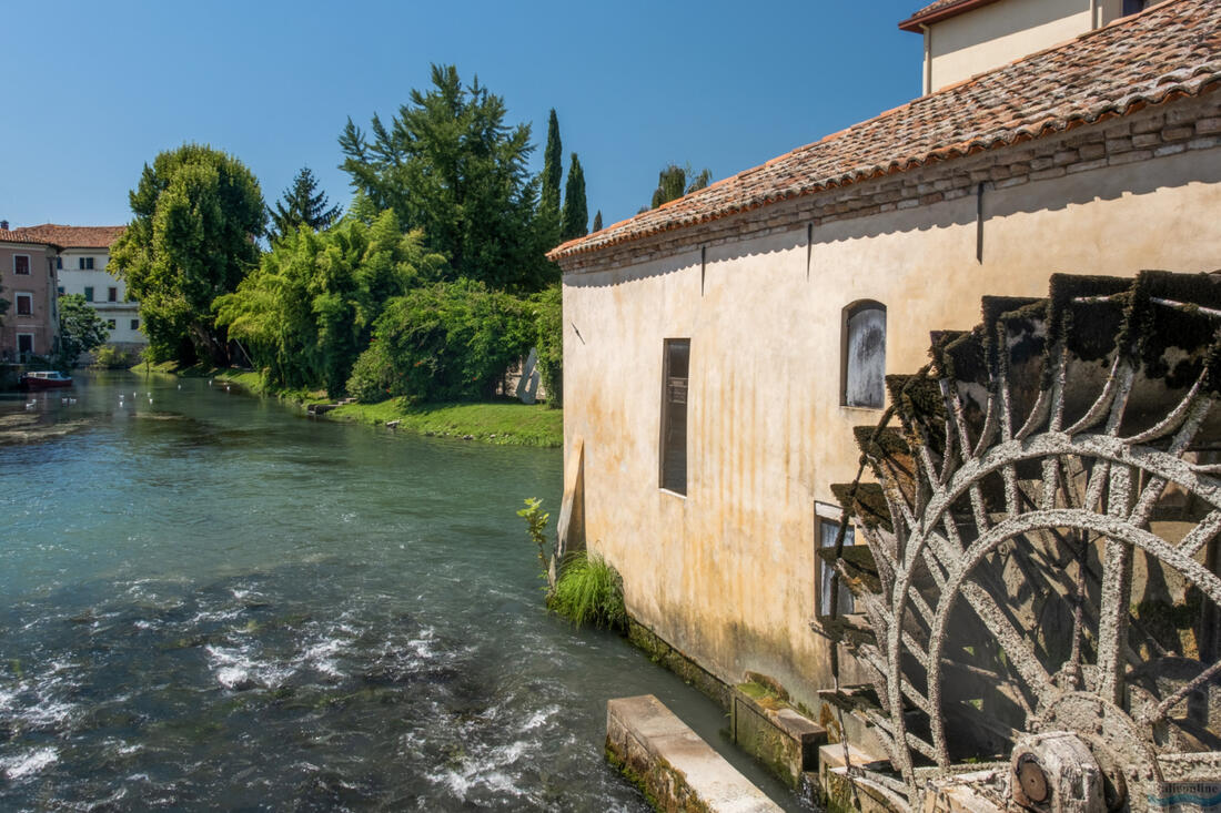 Jeden z dvoch mlynov sv. Ondreja na rieke Lemene v Portogruaro