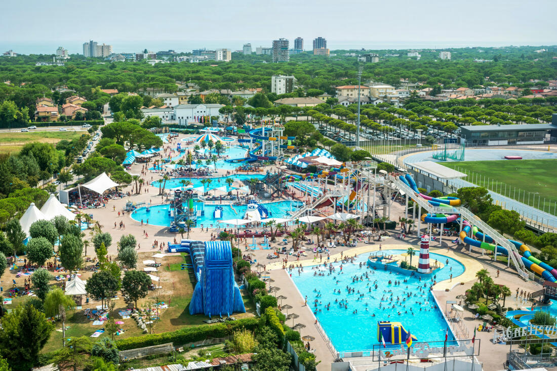 Lignano Sabbiadoro - Celkový pohľad na akvapark Aquasplash