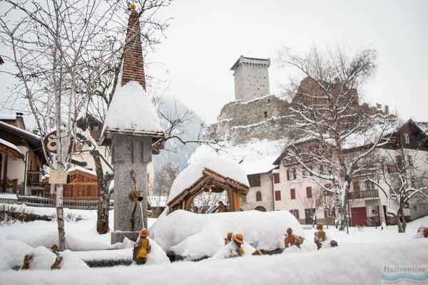 Čaro Vianoc medzi stovkami betlehemov pod hradom San Michele