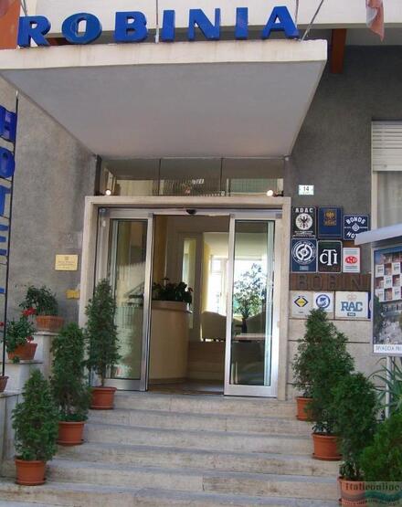 Hotel Robinia Imperia