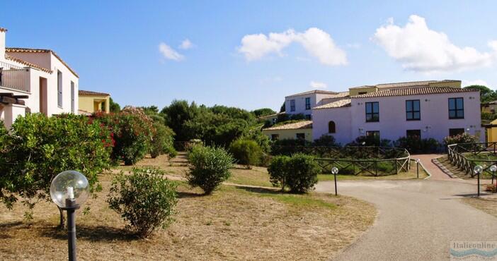 Hotel Esse Gallura Beach Village